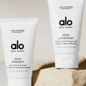 ALO Yoga Shine Shampoo and Conditioner Set - White